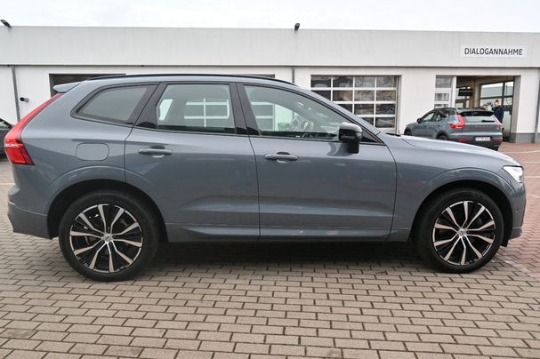 Volvo XC60 B4 AWD Plus 145 kW image number 6