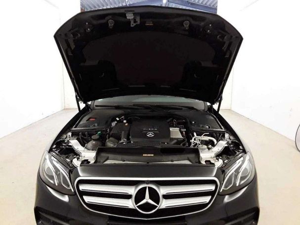 Mercedes-Benz E 300 Line 245 kW image number 9