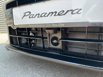 Car image 33