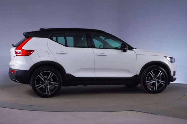 Volvo XC40 T4 140 kW image number 35