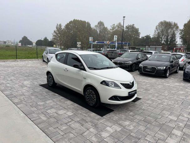 Lancia Ypsilon 51 kW image number 6