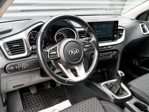 Kia Ceed 1.6 CRDi 99 kW image number 21