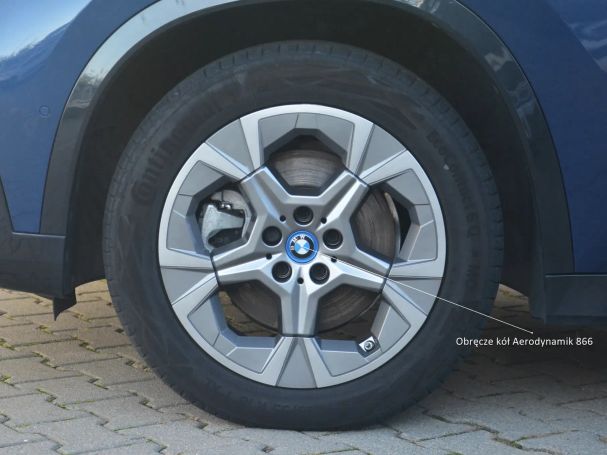 BMW iX1 xDrive30 xLine 230 kW image number 5