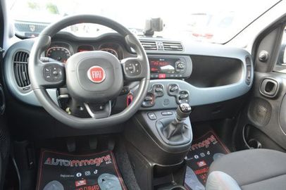 Car image 10