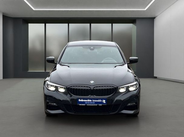 BMW 330d 195 kW image number 2