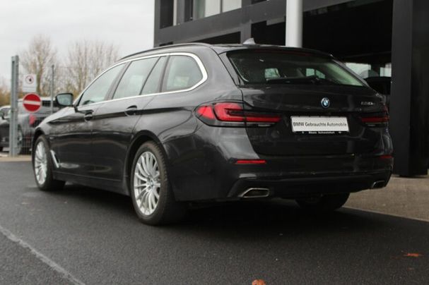 BMW 530 Touring 215 kW image number 3