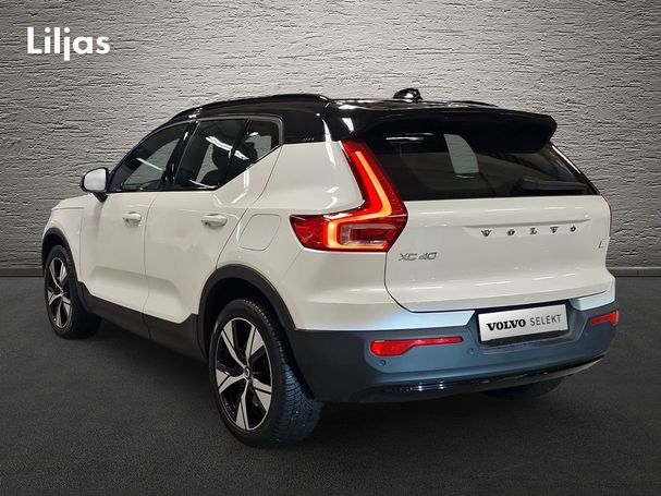 Volvo XC40 Recharge AWD Plus 304 kW image number 3