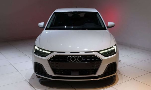 Audi A1 30 TFSI S tronic Advanced 81 kW image number 2