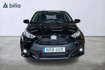 Car image 5