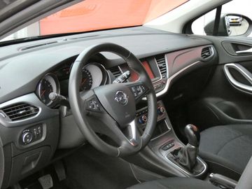 Car image 6