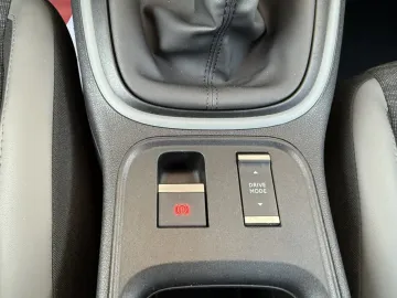 Car image 41
