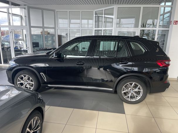 BMW X5 xDrive30d 195 kW image number 3