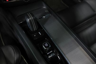 Car image 50