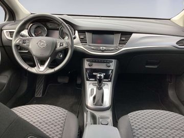 Car image 10