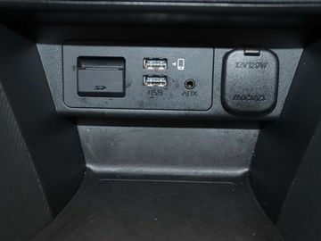 Car image 31