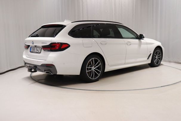 BMW 530i Touring xDrive 185 kW image number 6