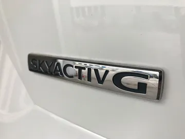 Car image 31