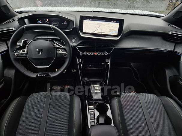 Peugeot 2008 PureTech 130 96 kW image number 17