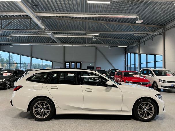 BMW 320d Touring 140 kW image number 2