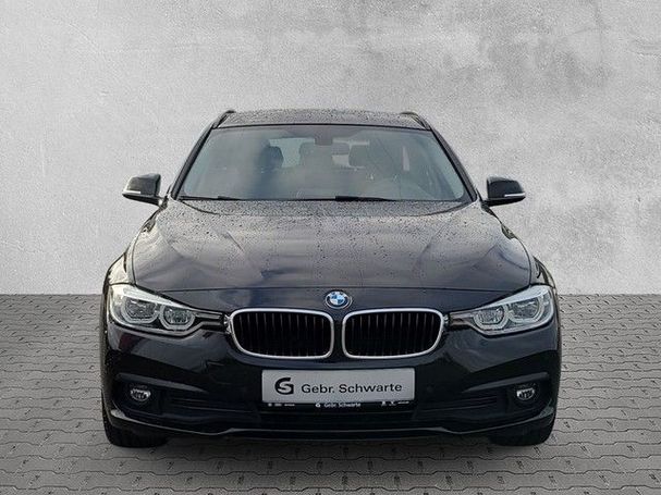 BMW 318i Touring Advantage 100 kW image number 3