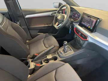 Car image 21