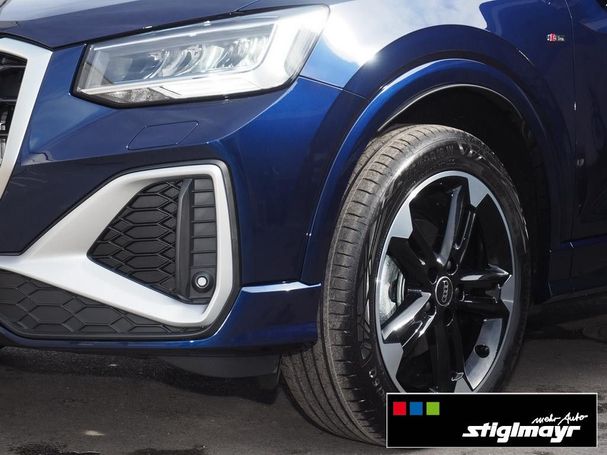 Audi Q2 35 TFSI S tronic S-line 110 kW image number 11