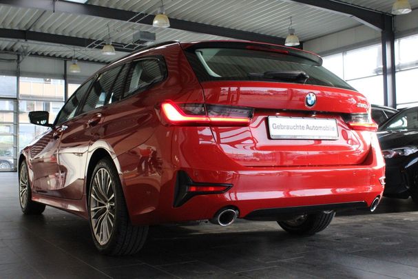 BMW 320d Touring Sport Line 140 kW image number 4