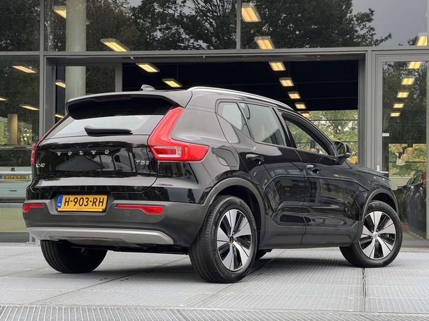 Volvo XC40 T5 Twin Engine Momentum 193 kW image number 3