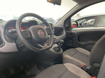 Car image 12