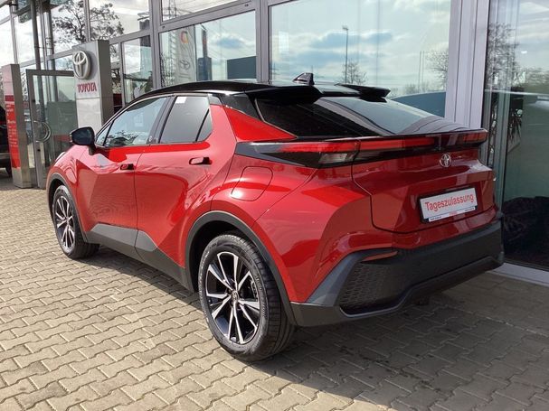 Toyota C-HR 2.0 Hybrid 145 kW image number 4