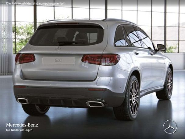 Mercedes-Benz GLC 300 de 225 kW image number 3