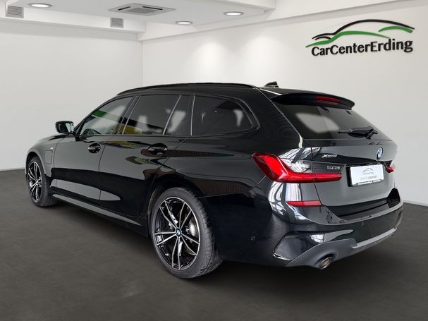 BMW 320 e Touring M Sport xDrive 150 kW image number 5