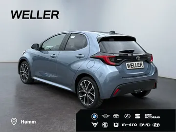 Car image 5