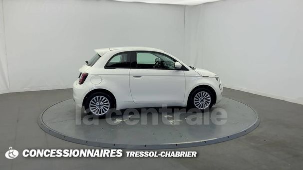 Fiat 500 e 88 kW image number 17