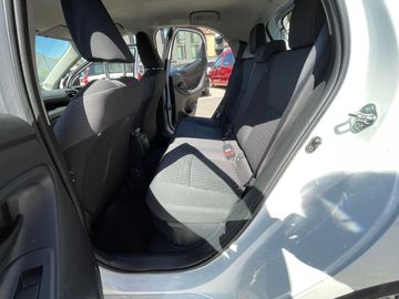 Car image 27