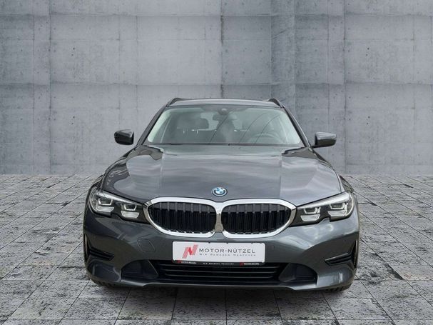 BMW 330 Touring 185 kW image number 3