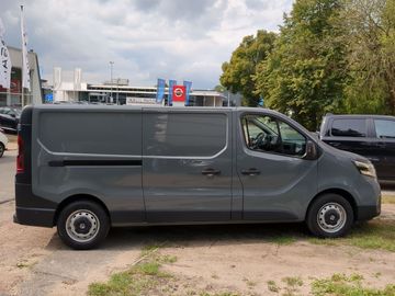 Car image 29