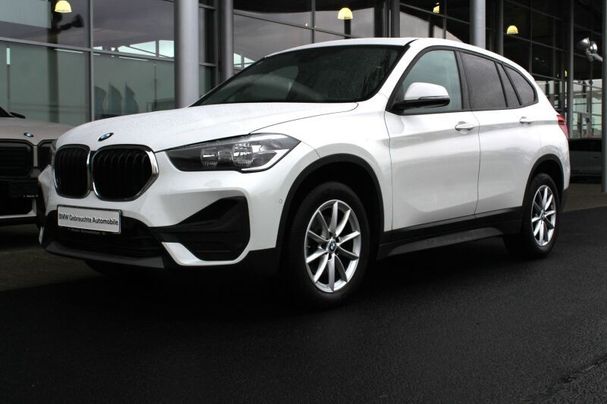 BMW X1 sDrive18i Advantage 103 kW image number 1