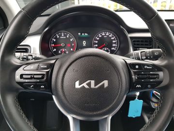 Car image 24