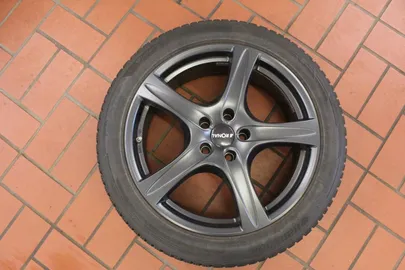 Car image 42