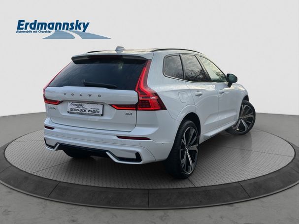 Volvo XC60 B4 Plus Dark 145 kW image number 4