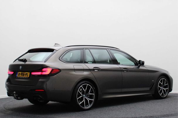 BMW 520i Touring 135 kW image number 23