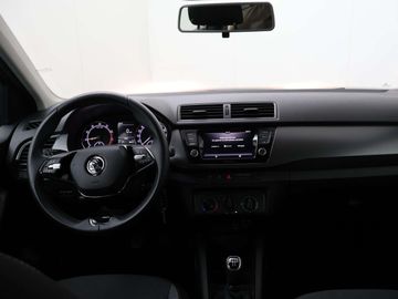 Car image 23