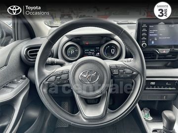 Car image 11