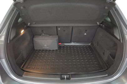 Car image 38