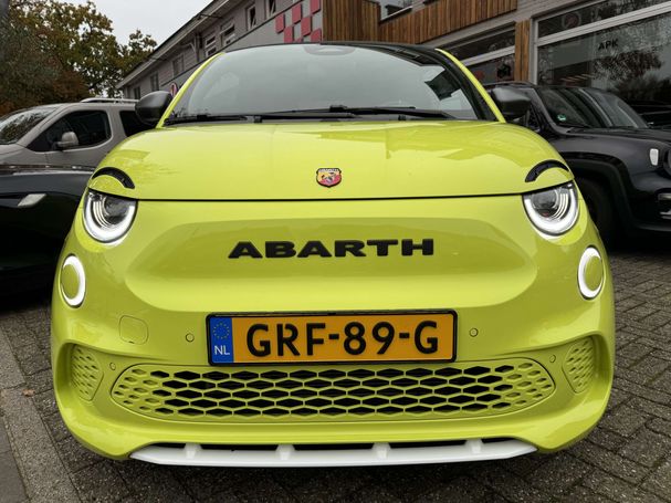 Abarth 500C e 42 kWh 114 kW image number 16