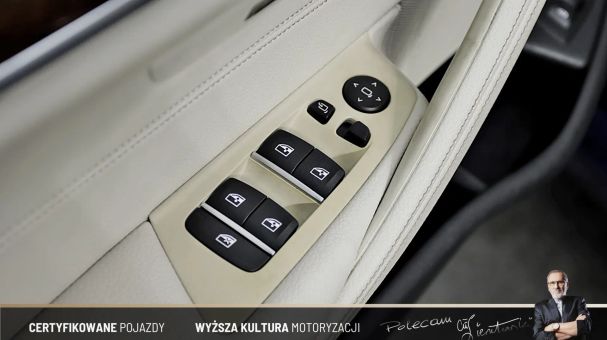 BMW 530d Touring xDrive Luxury Line 195 kW image number 24