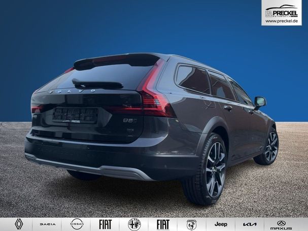 Volvo V90 Cross Country AWD B5 184 kW image number 3