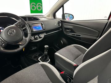 Car image 23