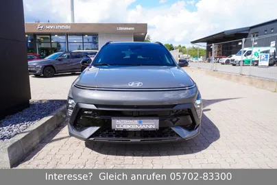 Car image 2